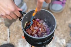 Jetboil MiniMo® Carbon Gasbrander 13 Jetboil MiniMo® Carbon Gasbrander -Winkel Voor Kampeerartikelen 1269 1900 00973682 07