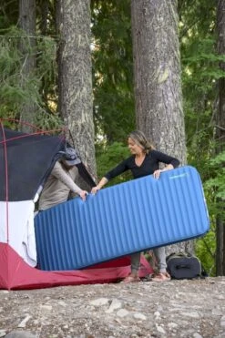 Therm-A-Rest MondoKing 3D 11.0 L Zelfopblazende Slaapmat 19 Therm-A-Rest MondoKing 3D 11.0 L Zelfopblazende Slaapmat -Winkel Voor Kampeerartikelen 1900 1267 2022 cascade summer carcamp washington rinckenberger 4443