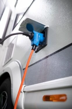 Brennenstuhl CEE Verloopkabel Met Hoekkoppeling 1,5 M -Winkel Voor Kampeerartikelen downloads8